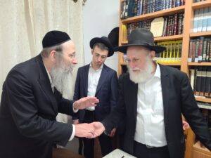 Bais Medrash from Chofetz Chaim of Brooklyn Visiting the Mashgiach and Rabbi Gluestein of Yeshivas Mir Yerushalayim
