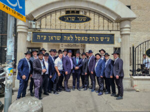 Flatbush Kinyan Masechta Chabura Visit The Rosh Yeshiva and Mashgiach of Yeshivas Mir Yerushalayim